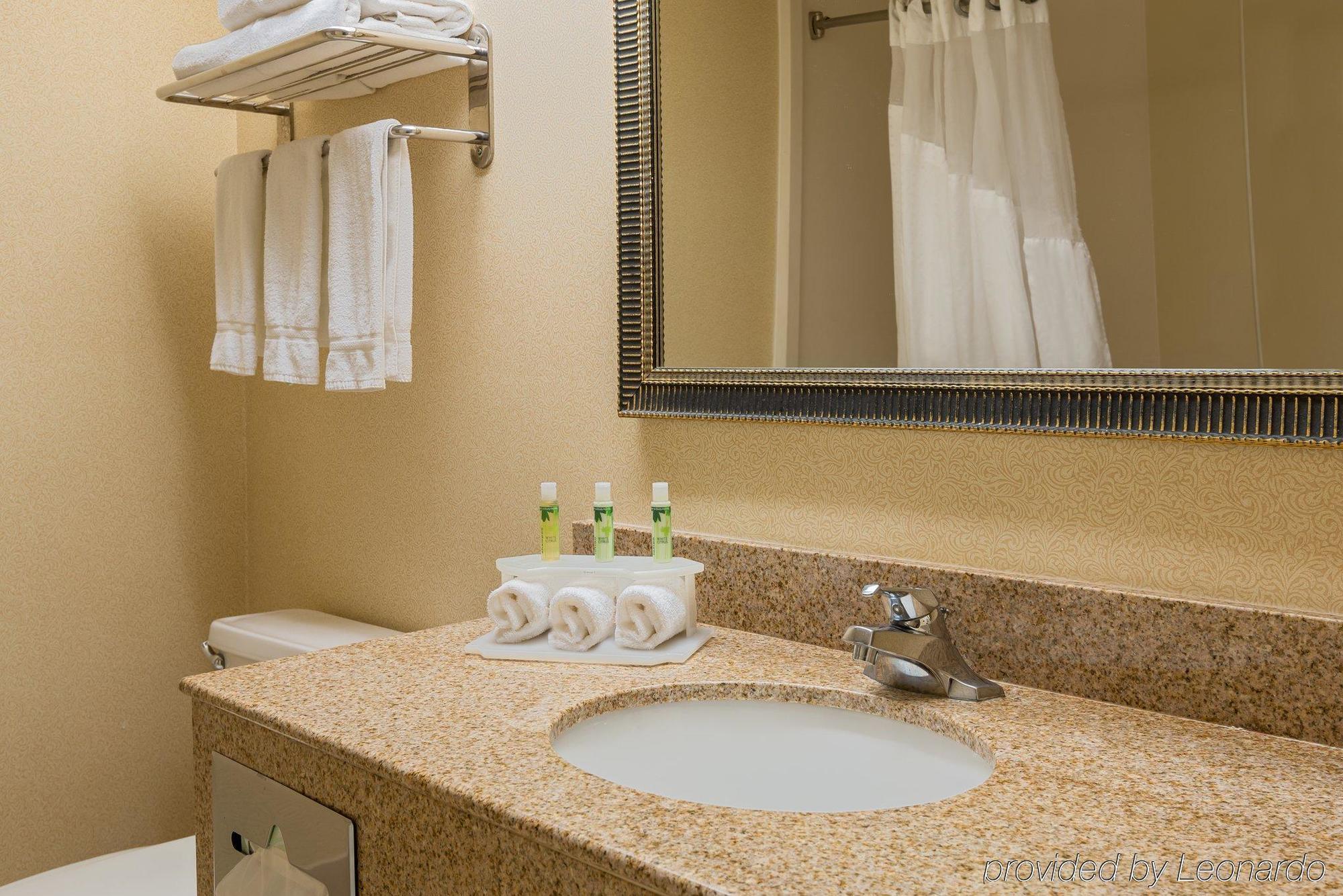 Holiday Inn Express - Chester By Ihg Kültér fotó